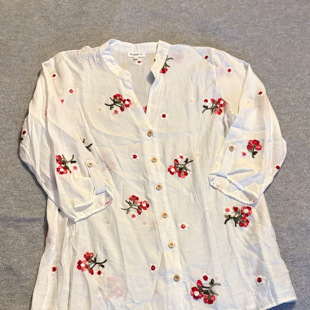 Floral Embroidered White Blouse